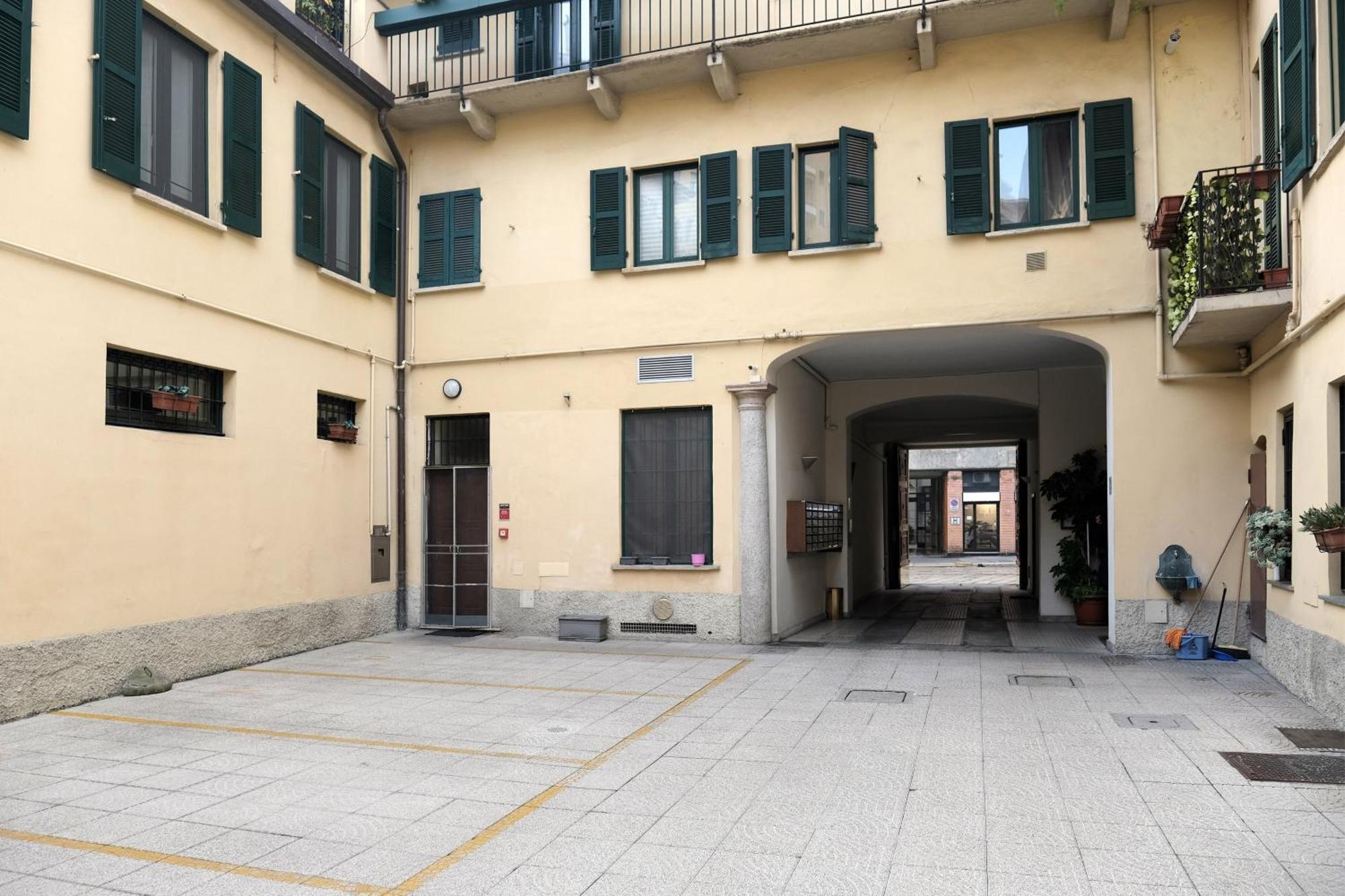 Comecasa Bright Terraced Apartment In Porta Romana Vicino Clinica Mangiagalli Mailand Exterior foto